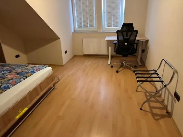 HandwerkerZimmer Düsseldorf 0*,  Deutschland